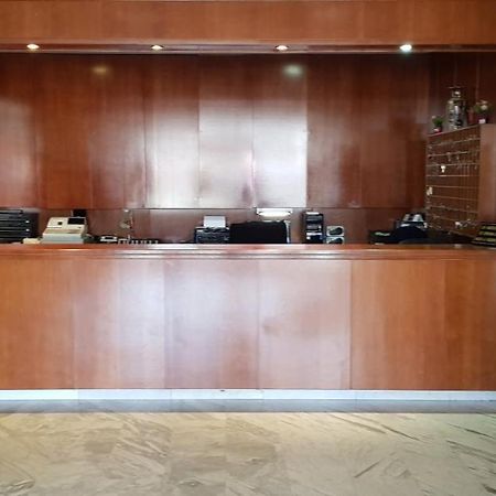 Hotel Reina Isabel Lleida Esterno foto