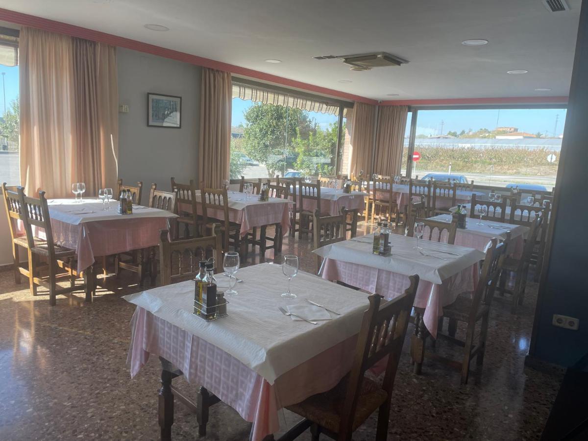 Hotel Reina Isabel Lleida Esterno foto